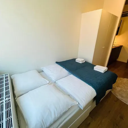 Apartmán Double Bed And Kitchen